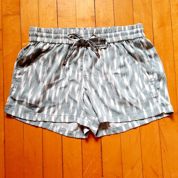 Dynamite Pants - Dynamite shorts